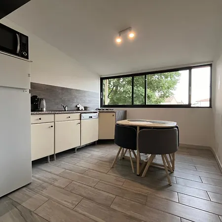 Grand Appartement - 2 A 6 Places Lunel  Exterior foto