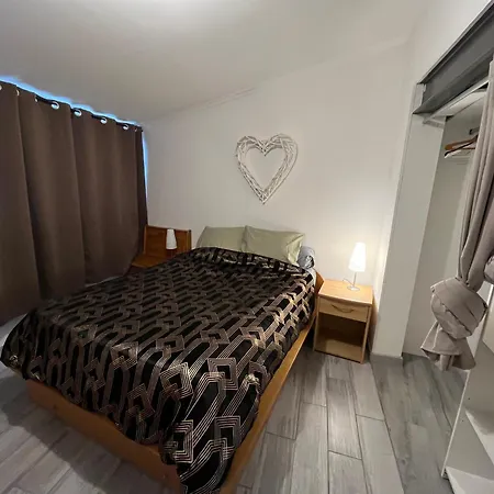 Grand Appartement - 2 A 6 Places Lunel  Exterior foto