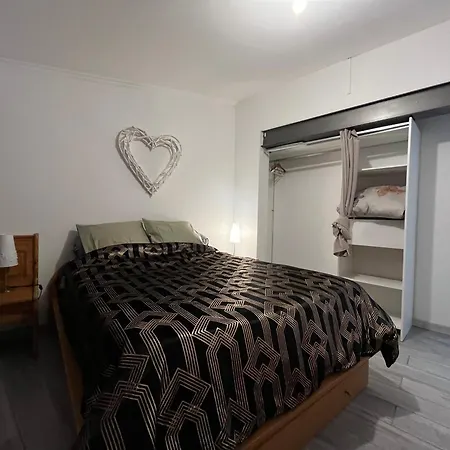 Grand Appartement - 2 A 6 Places Lunel  Exterior foto